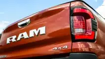 Nova Ram Dakota Laramie