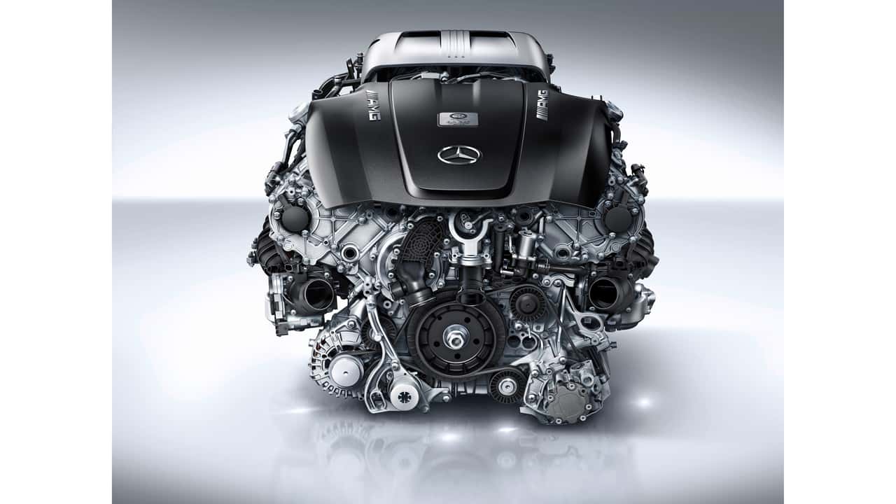 Mercedes-AMG çift turbo, 4,0 litrelik V-8 motor