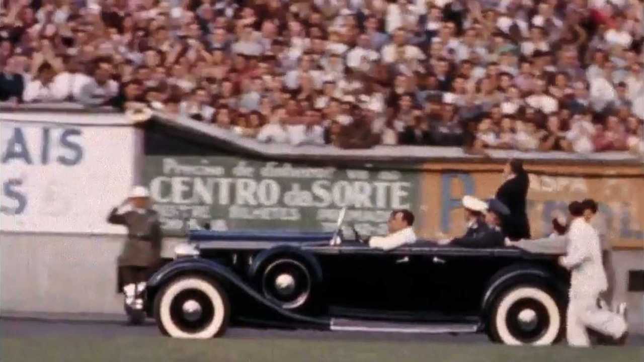 Getulio e o Lincoln KB 1934 dão a volta olímpica em São Januário
