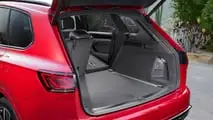 Volkswagen Touareg restyling (2023)