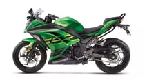 2023 Kawasaki Ninja 300 Trundles Along In The Indian Market
