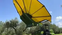 Foto - Sicma: ad Agrilevante le semoventi per la raccolta-olive