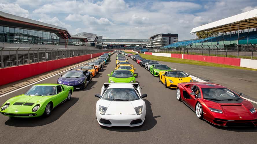 Lamborghini Day UK reúne 382 coches en el circuito de Silverstone