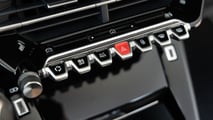 Peugeot e-2008 (2023)