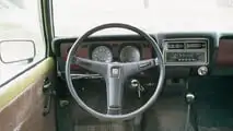 Mazda 1300 Viertürer (1975)