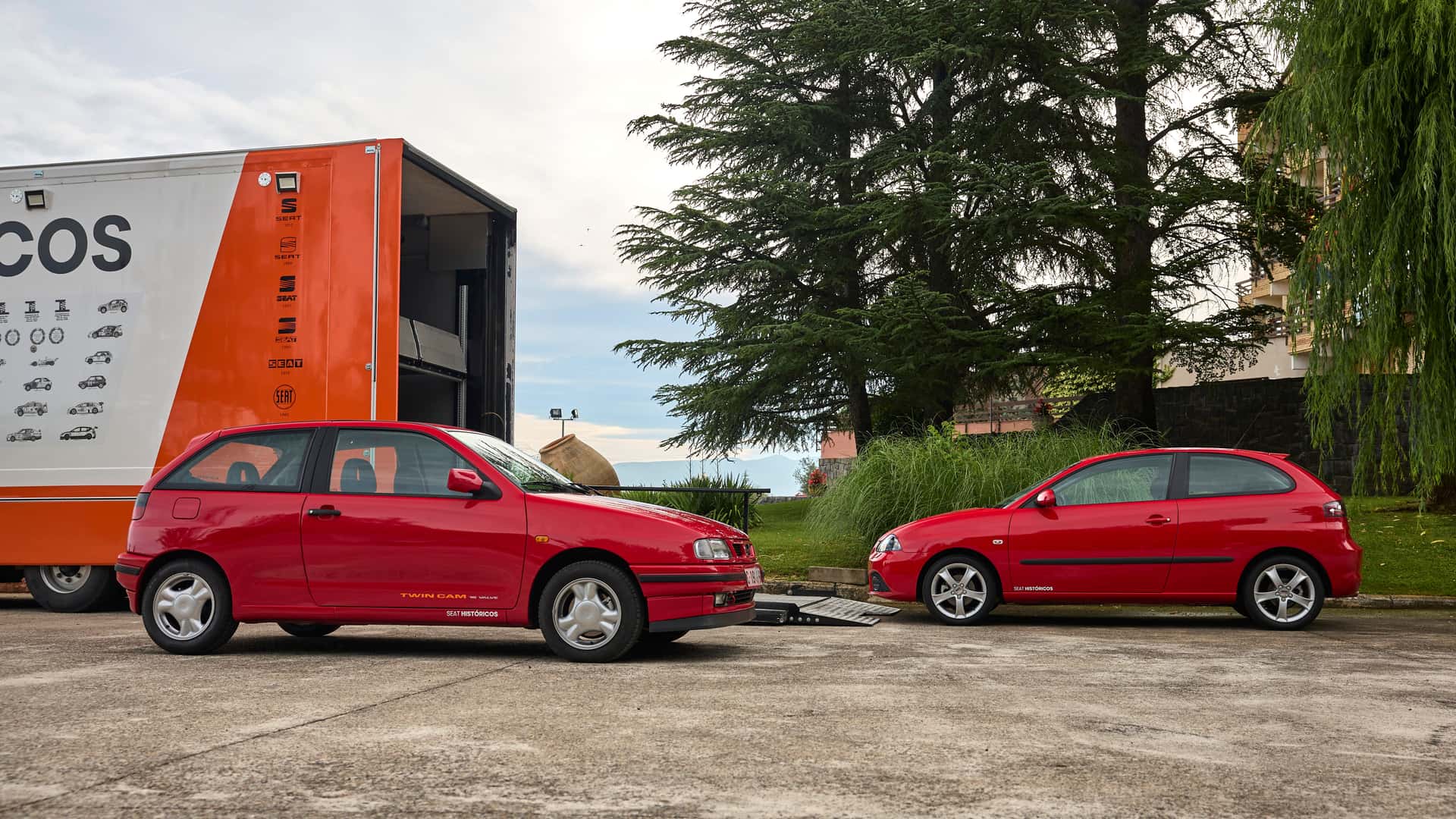 de-zona-franca-a-martorell-seat-ibiza-un-viaje-de-40-anos.jpg