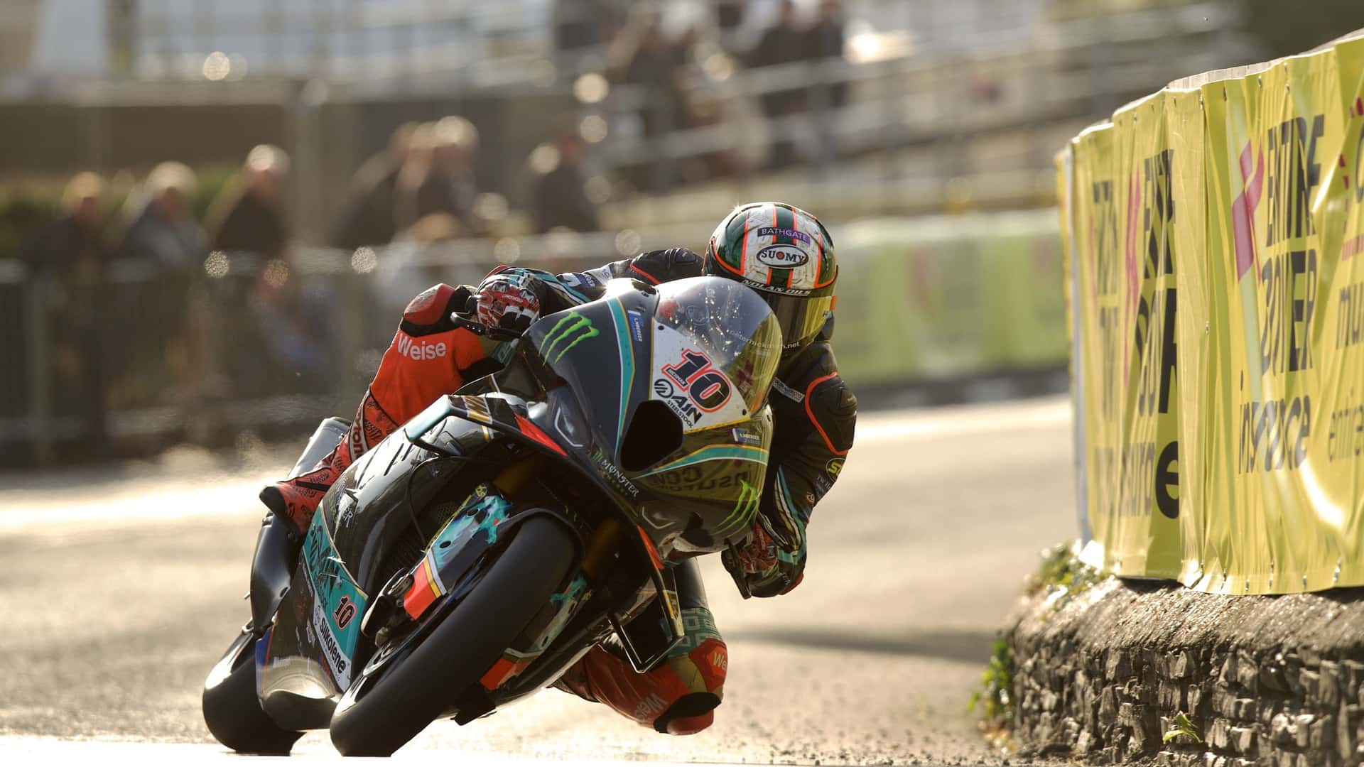 Ktm Fahrrad Aufkleber ISLE OF MAN TT Races MANX Moto GP Racing 3" (75 Mm) Fahrradhelm Rennsport Aufkleber Glänzend