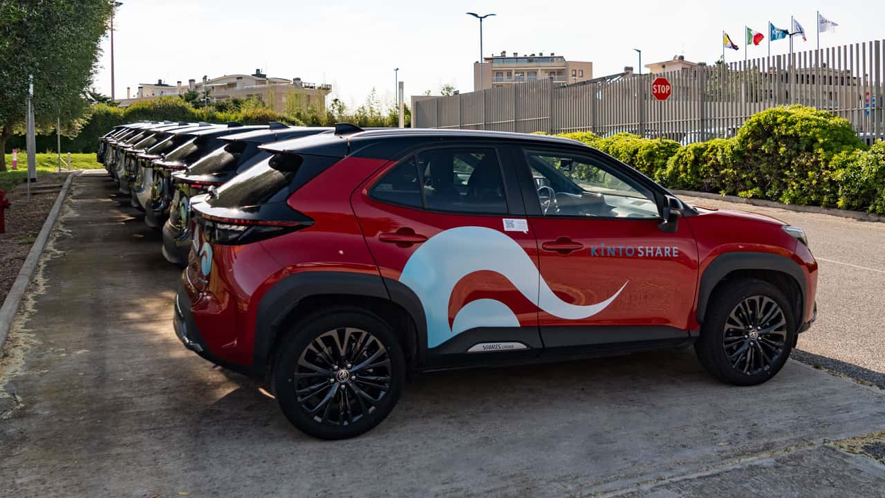 Il Gruppo Toyota trasforma KINTO in una Società Benefit
