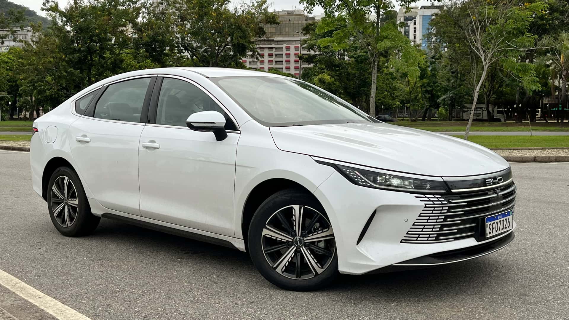 Promoção da BYD derruba preços do King GS para R$ 165.990