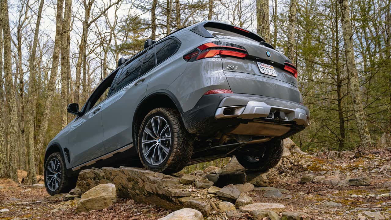 2025 BMW X5 With Off-Road Package Review - Exterior 10