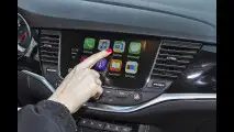 Apple CarPlay