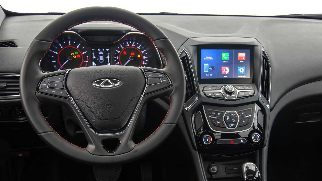 Chery Arrizo 5 - Salão do Automóvel