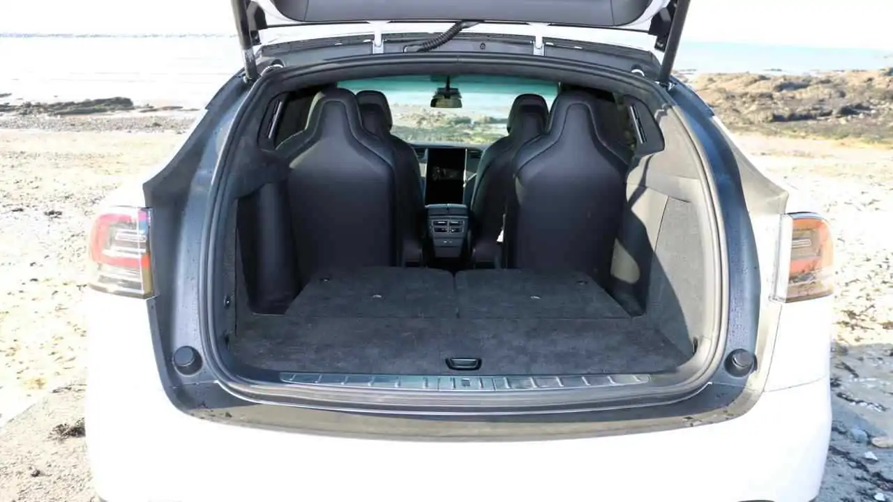 Essai Tesla Model X 100d Jeunesse Eternelle