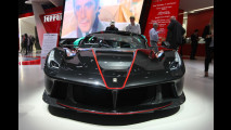 Ferrari al Salone di Parigi 2016