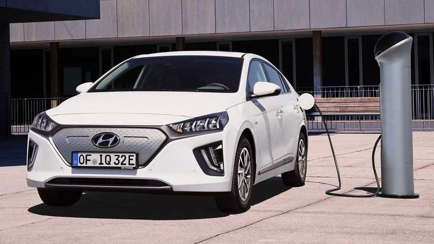 Hyundai Ioniq, più autonomia elettrica col restyling