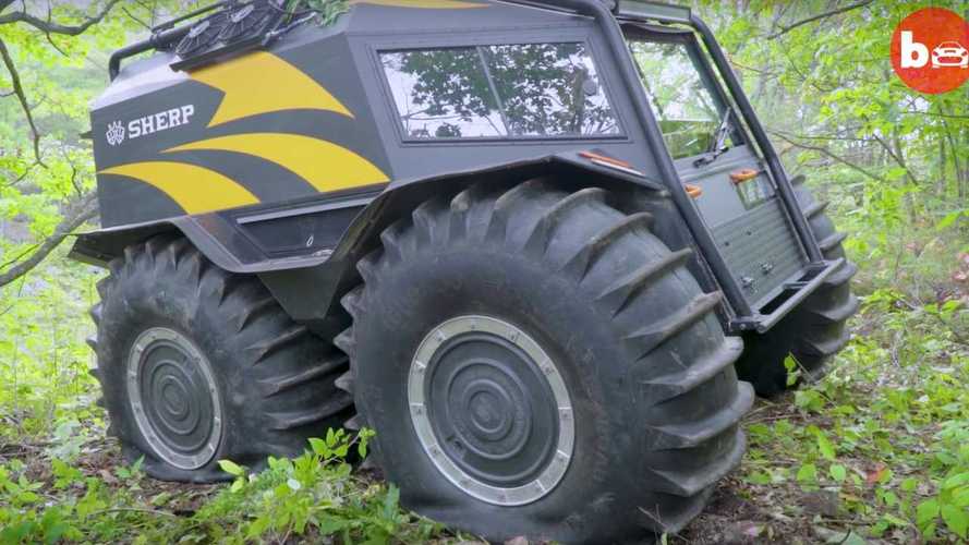 Sherp ATV: Amphibischer Offroader mit Schaufelrad-Reifen