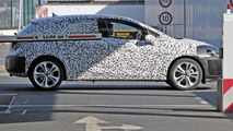 2016 Opel Astra spy photo