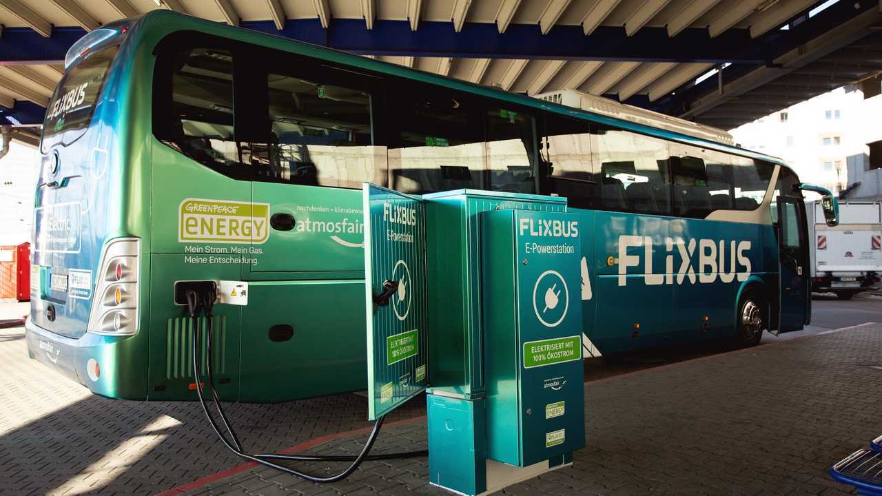 FlixBus, autobus a idrogeno insieme a Freudenberg