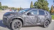 Next-Gen Nissan Rogue Spy Shots