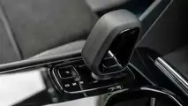 2022 Volvo C40 Recharge Interior Shift Selector