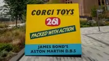 Aston Martin DB5 Goldfinger Giant Corgi Box