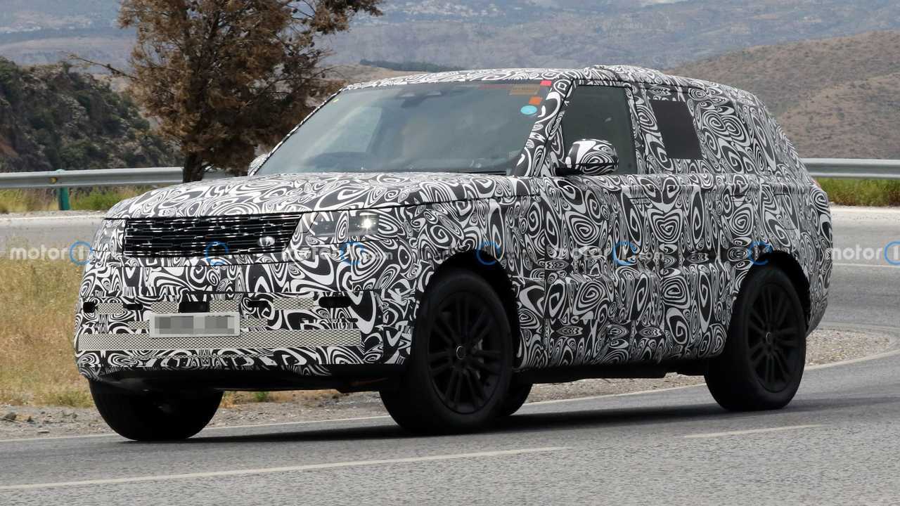 Шпионские фото гибридного Range Rover