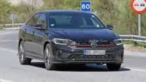 Makyajlı Volkswagen Jetta GLI İlk Casus Fotoğraflar