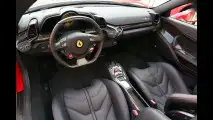 Sul passo della Cisa con la Ferrari 458 Spider