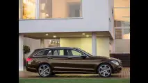 Mercedes C300 BlueTEC Hybrid Station Wagon