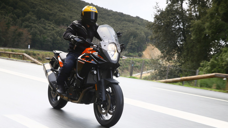 2017 KTM 1090 Adventure - First Ride