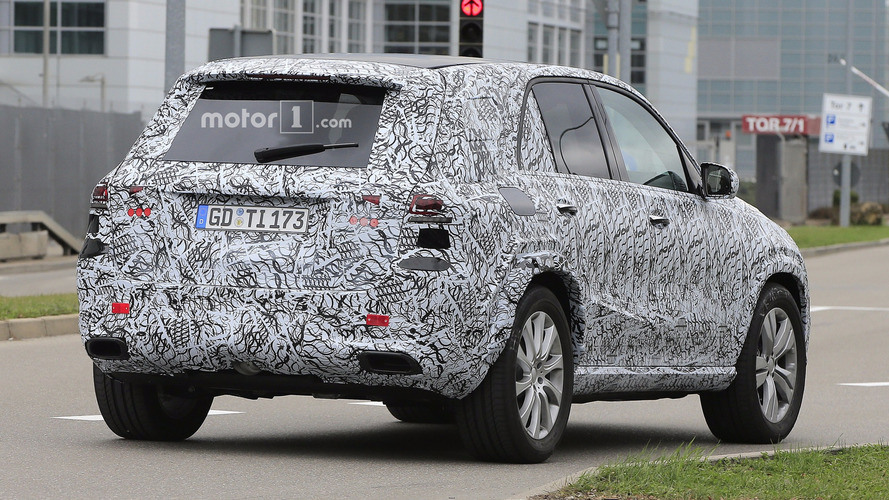 2019 Mercedes GLE spy photo