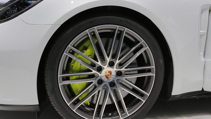 2018 Porsche Panamera Turbo S E-Hybrid