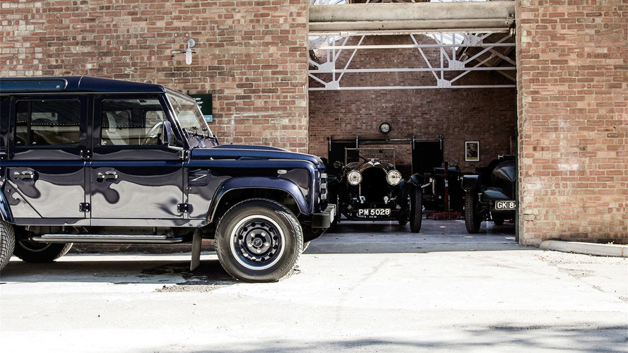 JE Motorworks Land Rover Defender