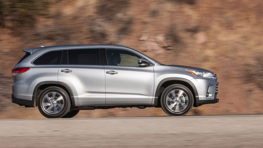 2017-toyota-highlander