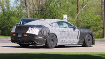 Ford Mustang Shelby GT350 veya GT500 casus fotoğrafları
