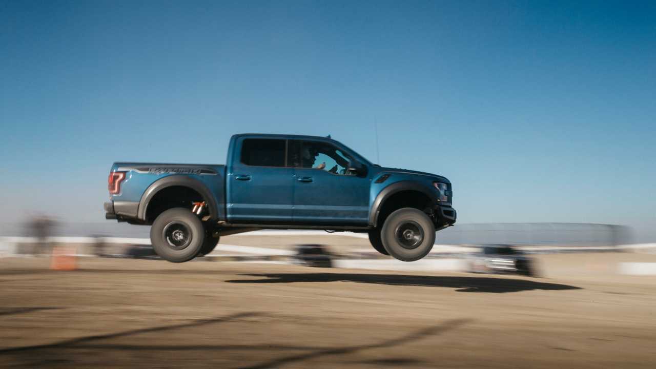 2019 Ford F-150 Raptor: First Drive