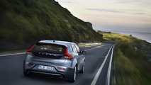 All-new 2013 Volvo V40 official photo