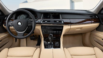 2013 BMW 7-Series facelift interior 25.05.2012