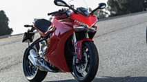 We Ride the 2017 Ducati SuperSport and Like it!
