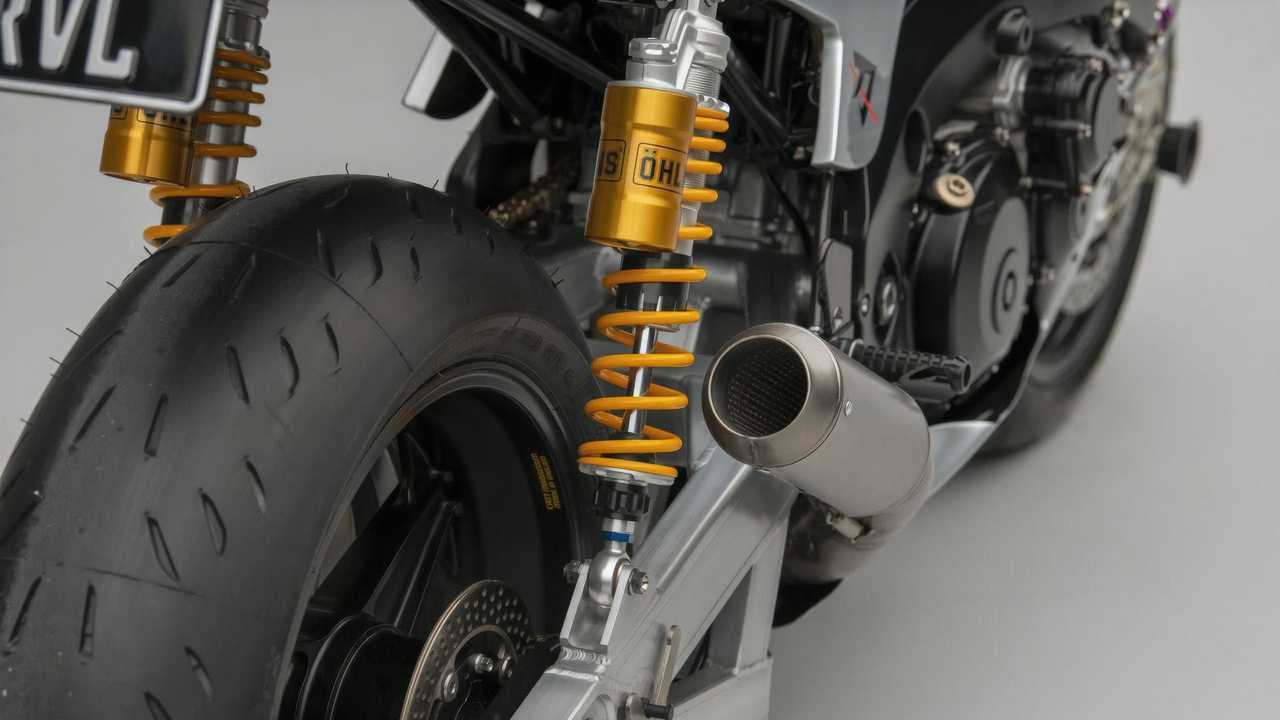 Suzuki Katana Custom Team Classic 2021