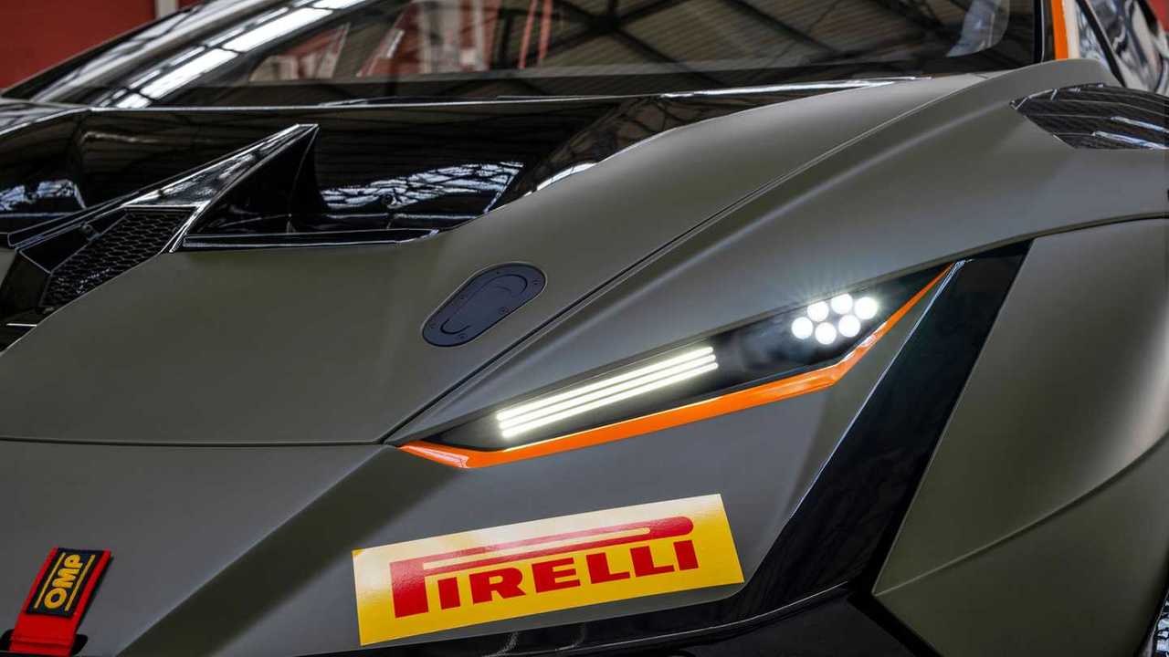 Lamborghini Huracan Super Trofeo EVO2