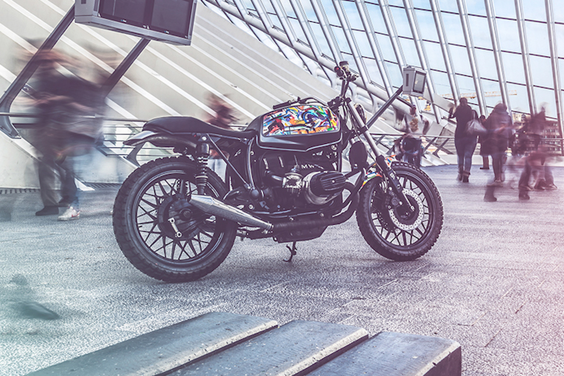 This Beautiful BMW R65 Art Bike Deserves A Spot In A Museum