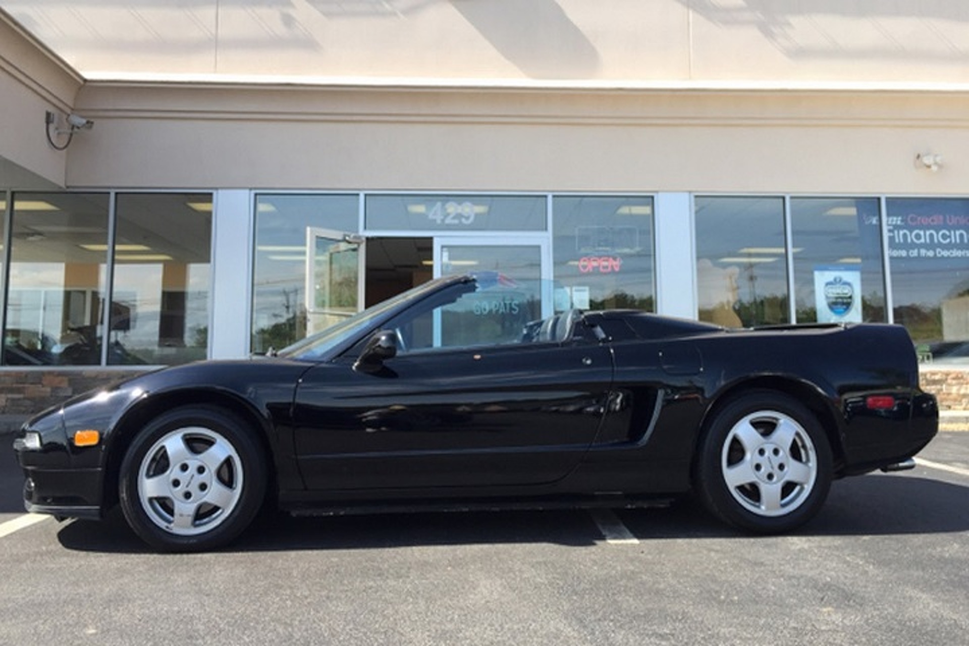 This Acura NSX Has No Top and a $50K Price Tag