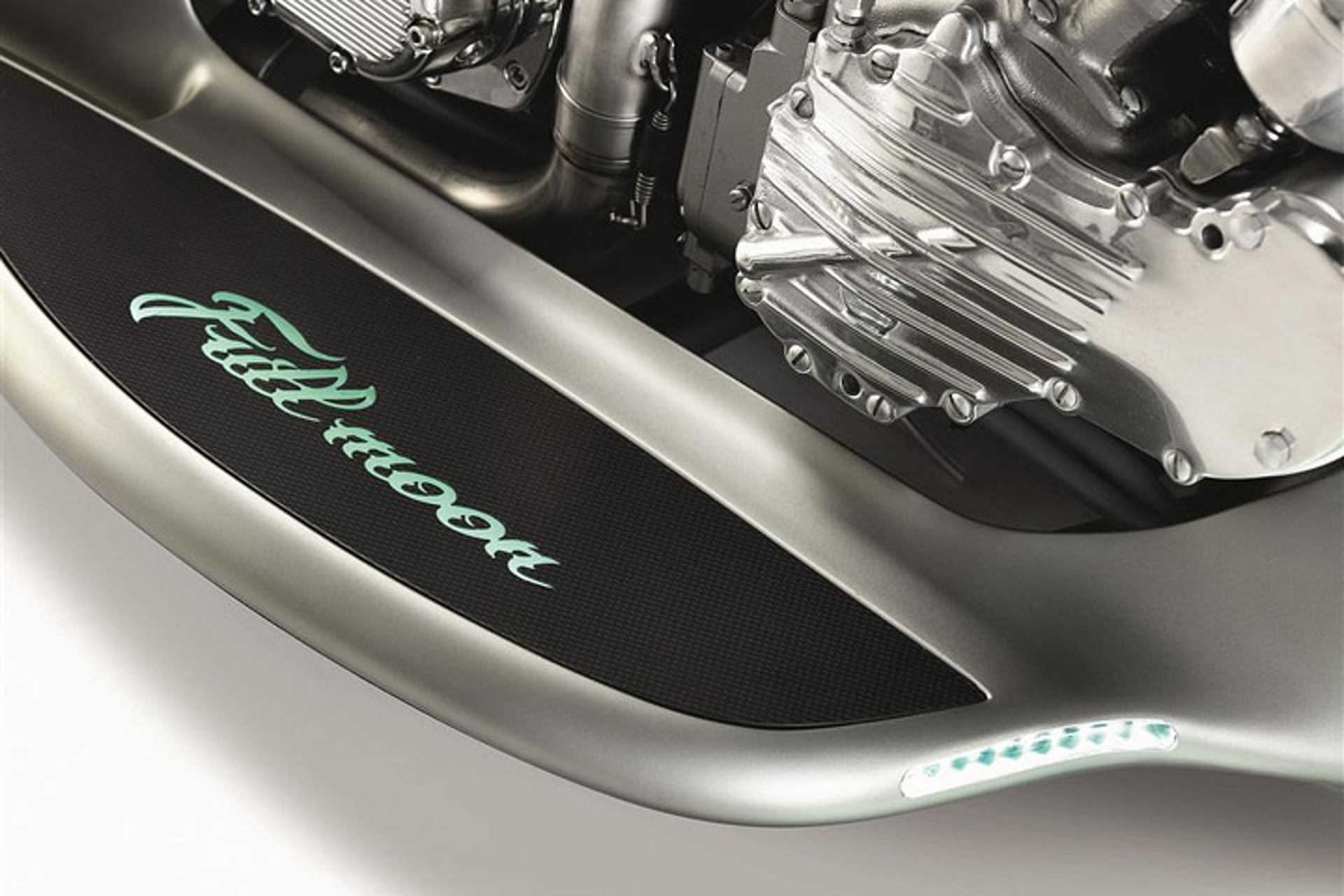 Akrapovic Full Moon Concept is All About the Bass