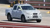 Mercedes GLT spy photo