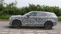 Range Rover Coupe spy photo
