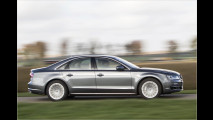 Gelifteter Audi A8: Licht-Gestalt