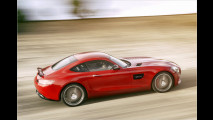Erwischt: Mercedes-AMG GT-R