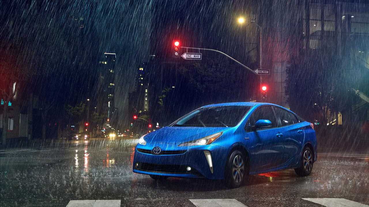 2019 Toyota Prius AWD-e