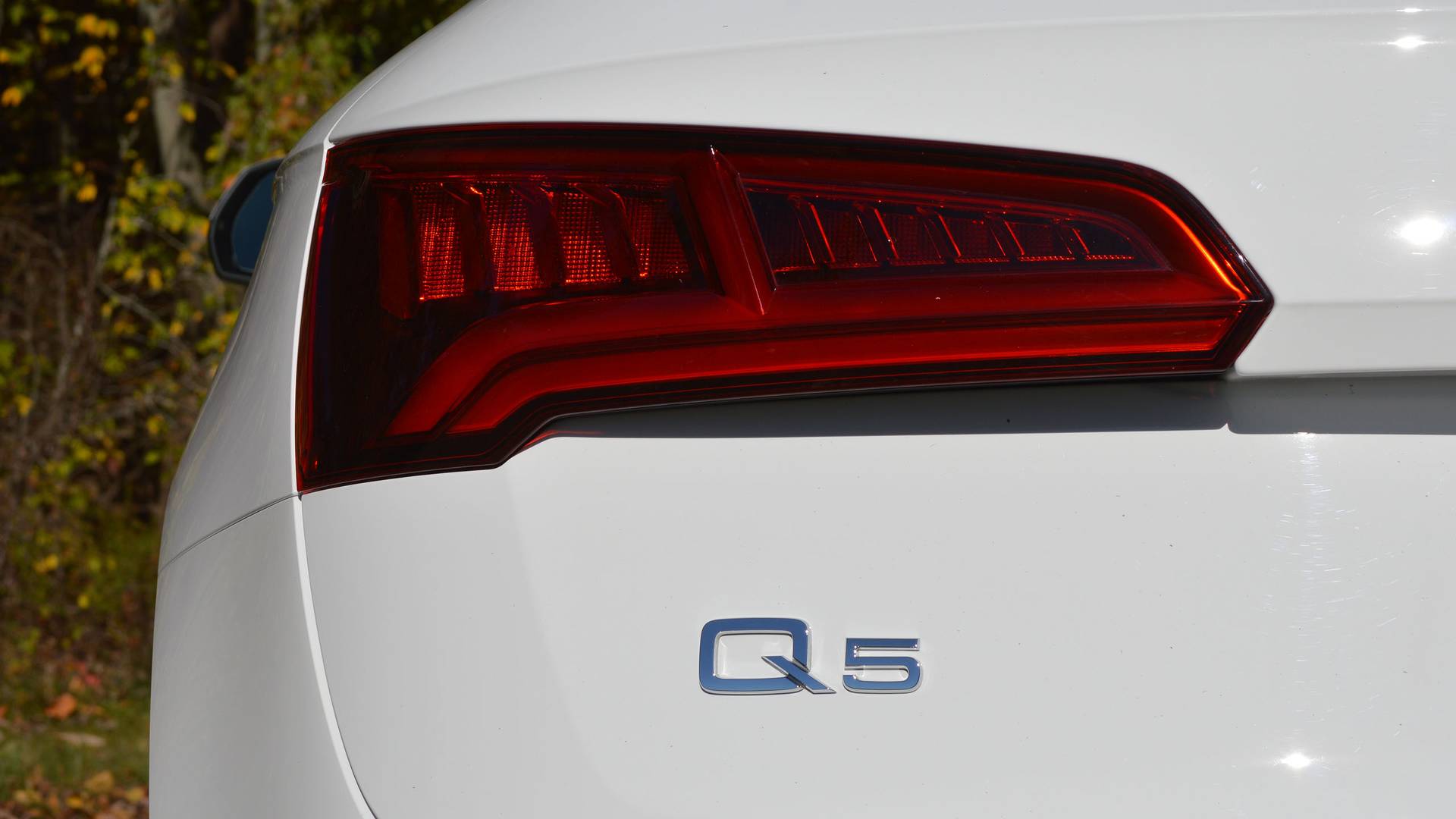 2018 Audi Q5 Review Playing To The Base